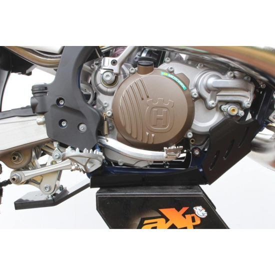 AXP Racing XTREM Karter & Himbavédő 8mm Fekete KTM Husqvarna #1