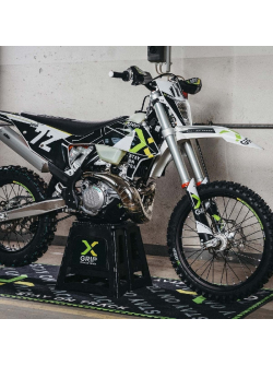 X-GRIP Grafikai készlet XG-Design #20 KTM fekete/fehér XG-2220